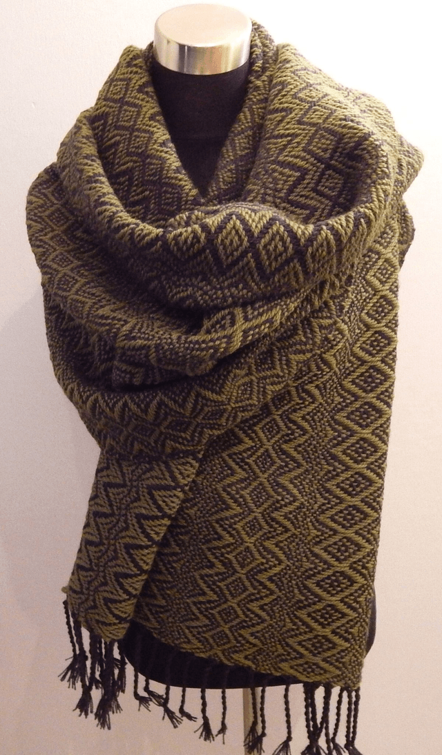 Syys- Shaali tilaustyönä / Autumn- Shawl, custom-order