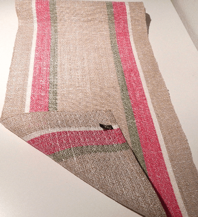 Pellava- kaitaliina / Linen- table runner