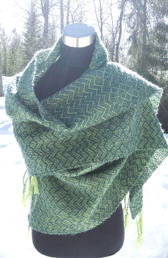 Havu- shaali tilaustyönä / Havu-shawl, custom order 