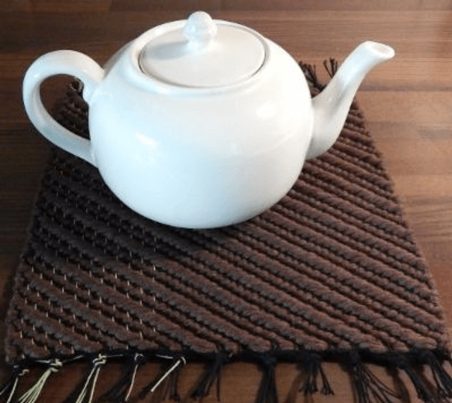 Pannunalunen / Trivet