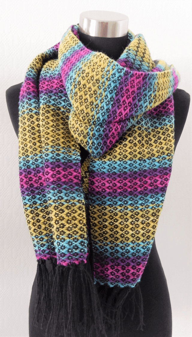 Värikäs huivi / Colorful Scarf