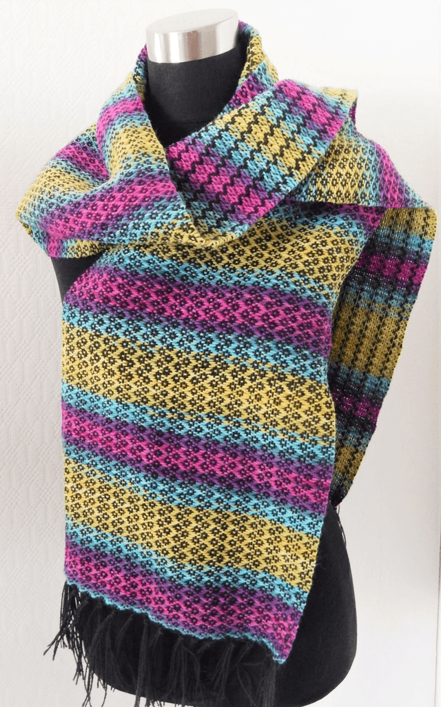 Värikäs huivi / Colorful Scarf